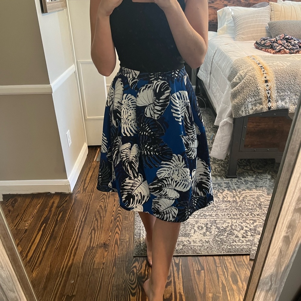 BLUE MIDI SKIRT